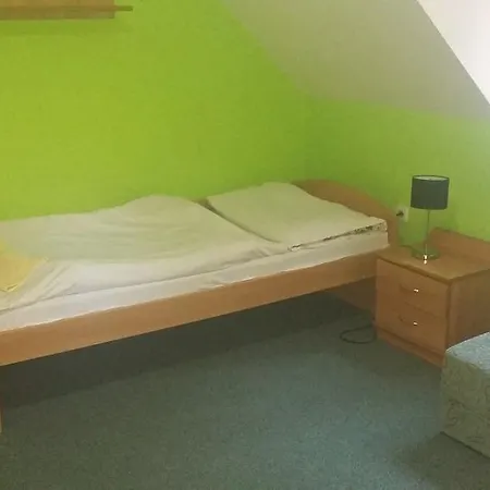 Chata Vo Vyhnanej Domek letniskowy *