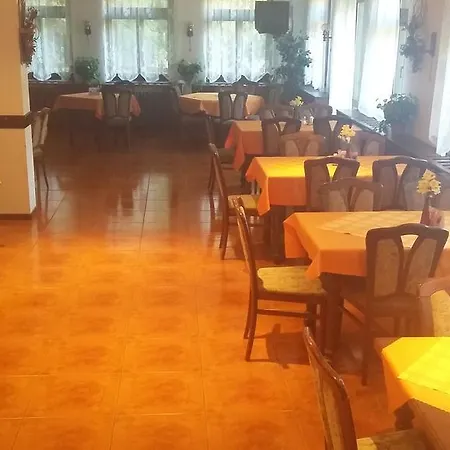 Chata Vo Vyhnanej Domek letniskowy *